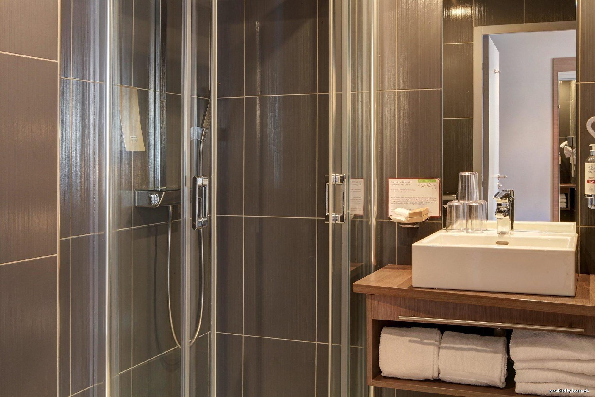 Hotel Le Benhuyc Binic Zimmer foto