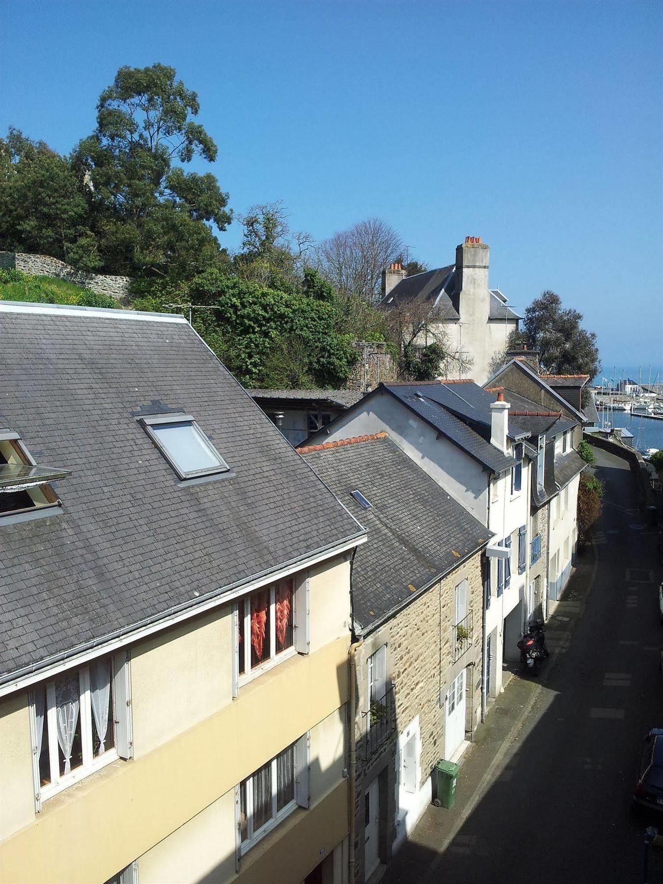 Hotel Le Benhuyc Binic Exterior foto